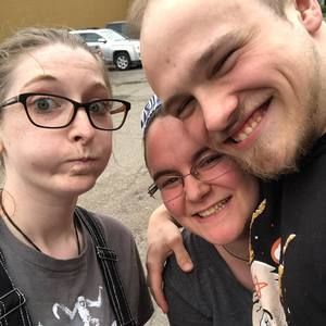 Meet your Posher, Sam